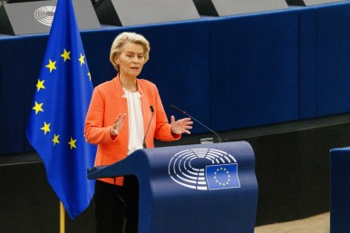 Ursula von der Leyen durante il discorso sullo stato dell’Unione Ansa