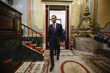 Spagna, Sánchez  presenta il governo. Podemos resta fuori