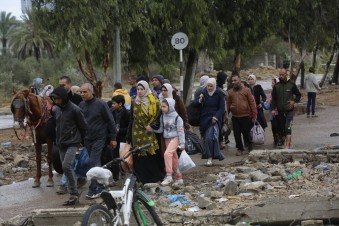 La pausa umanitaria si allunga di 48 ore: più rilasci e zero bombe