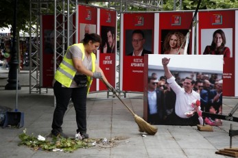 Syriza perde pezzi, se ne va la corrente Ombrella