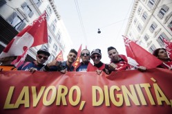'Lavoro, Dignità, Uguaglianza. Per cambiare l'Italia' © Marco Merlini / Cgil
Roma 25 Ottobre 2014
Manifestazione Nazionale Cgil 'Lavoro, Dignità, Uguaglianza. Per cambiare l'Italia'