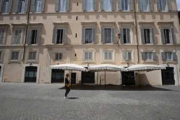 Un bar chiuso a Roma